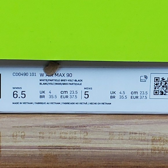 Nike Air Max 90 'Volt' Women's Running Shoes - Picture 13 of 15